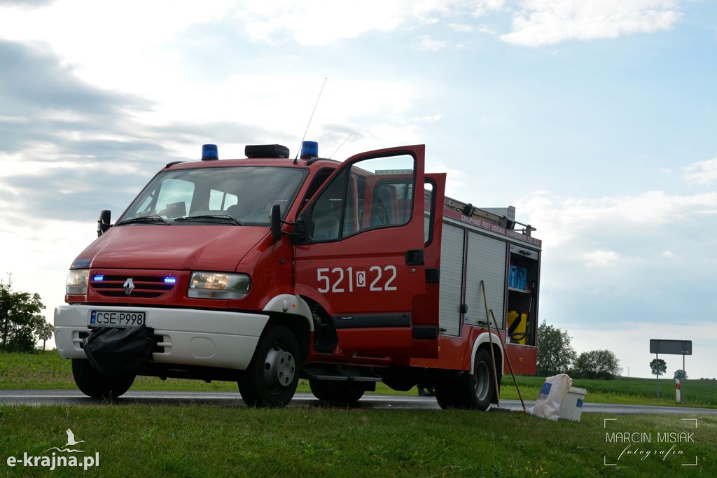 Zderzenie osobówek w Grochowcu