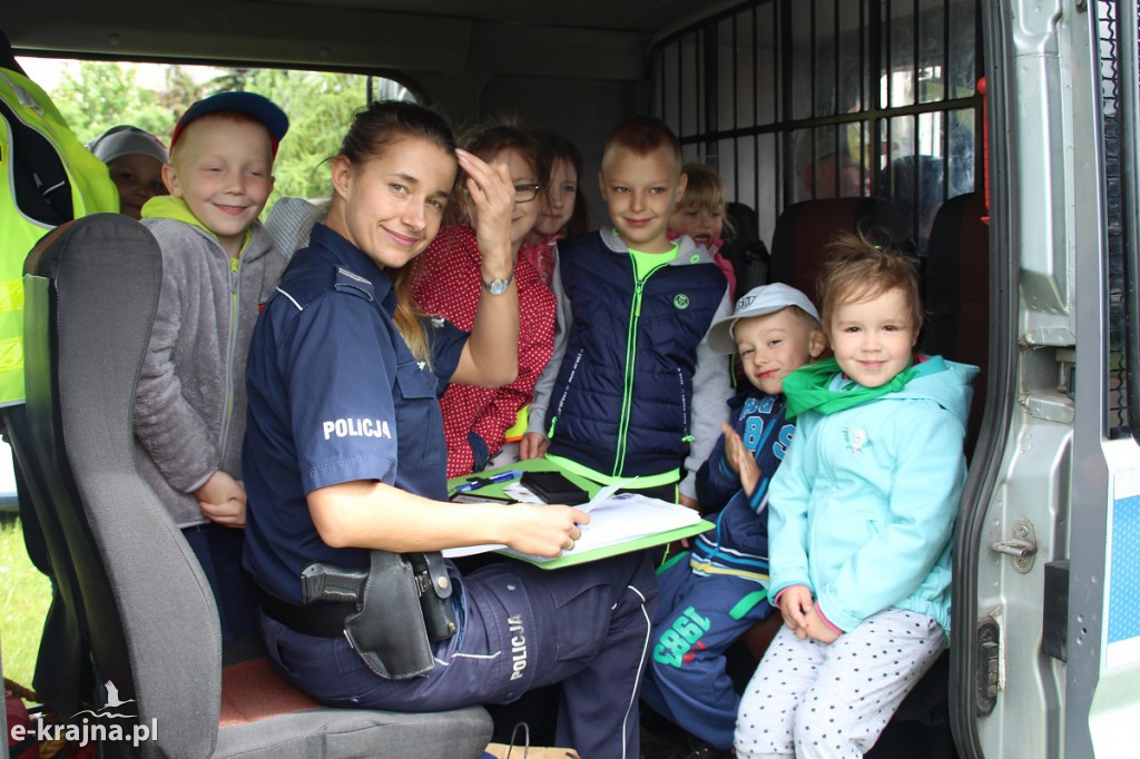 Policjanci i strażacy wspólnie