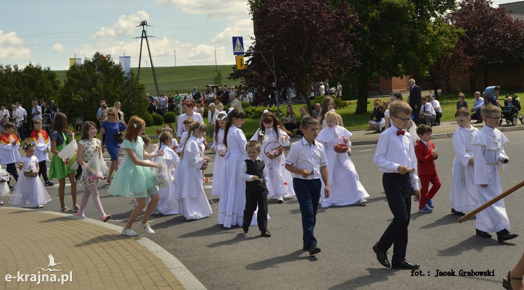 Boże Ciało. Procesja w Sośnie