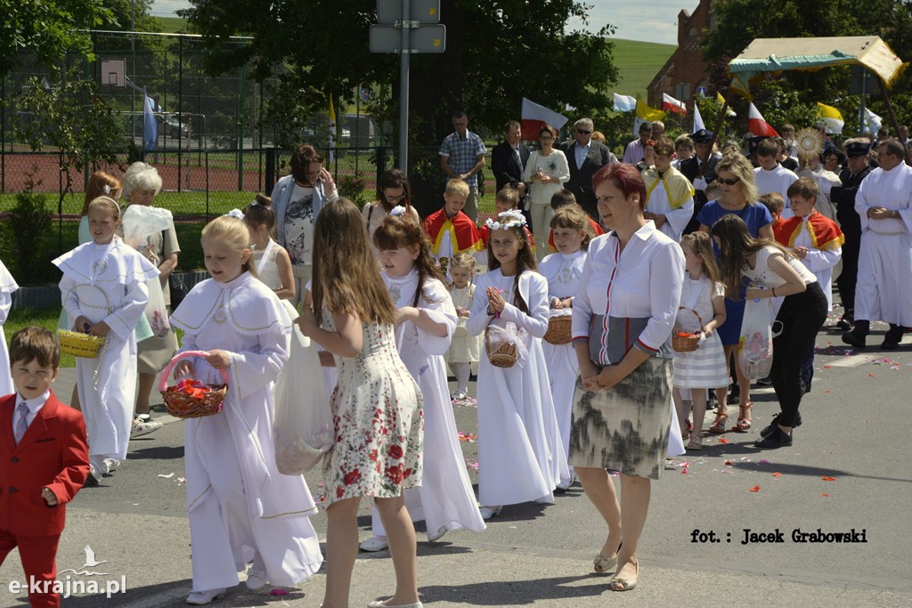 Boże Ciało. Procesja w Sośnie