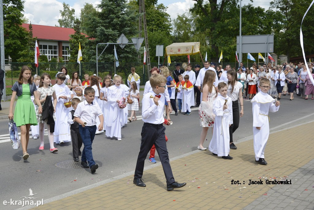 Boże Ciało. Procesja w Sośnie