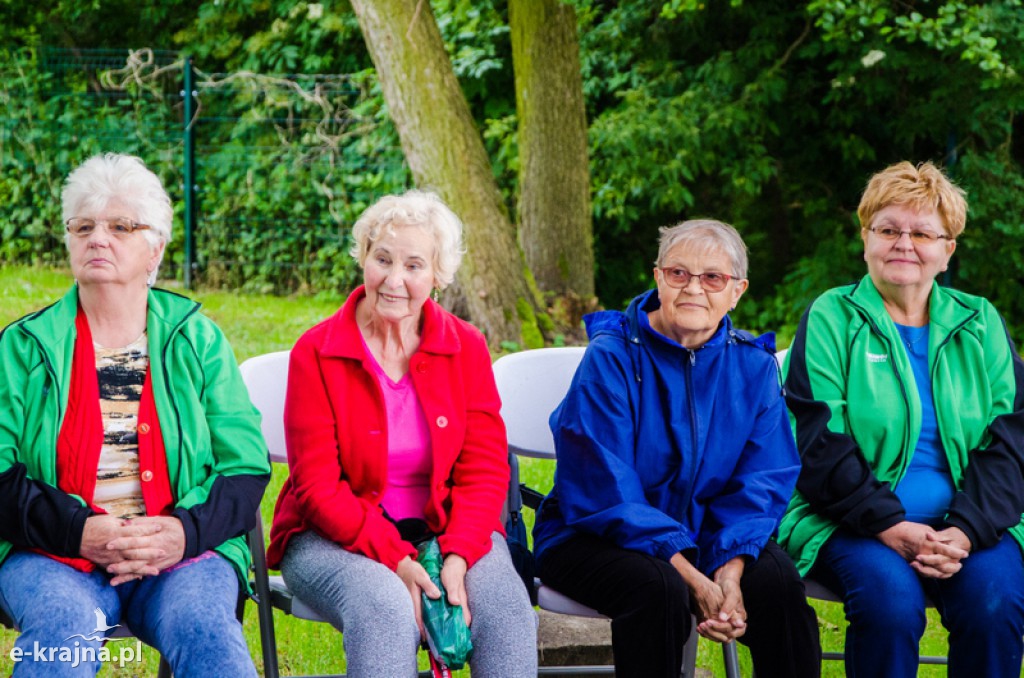 Zakończenie zajęć nordic walking i piknik Klubu Seniora