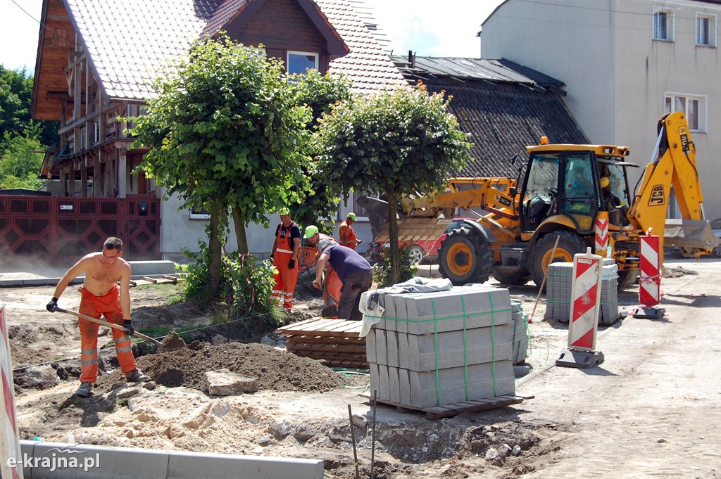 Więcbork: Strzelecka nadal rozgrzebana