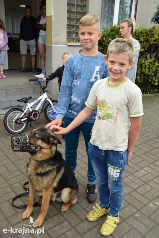 Lato 2017 w Mierucinie. Piątek z Policją