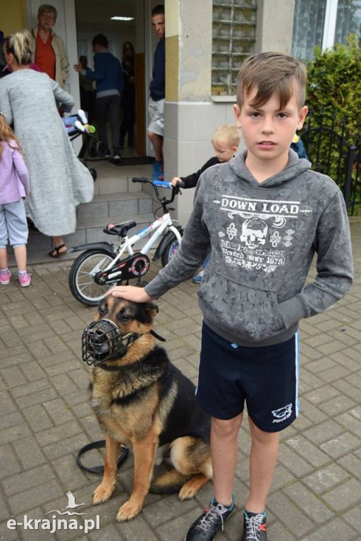 Lato 2017 w Mierucinie. Piątek z Policją