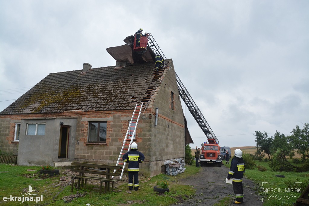 Ogromne zniszczenia po piątkowej nawałnicy