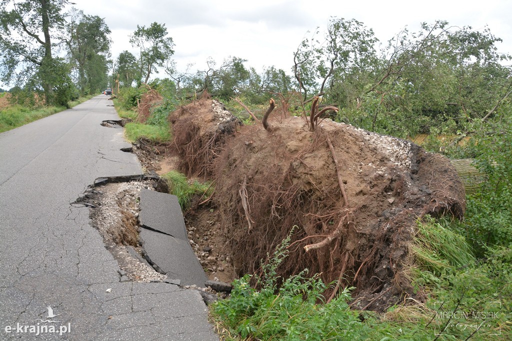 Ogromne zniszczenia po piątkowej nawałnicy