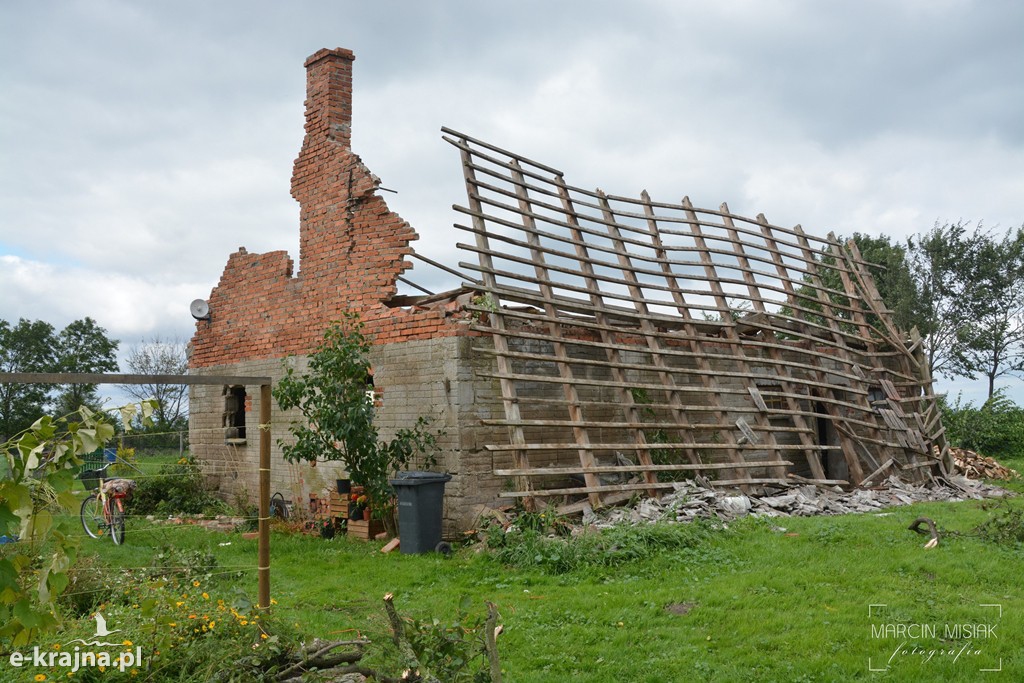 Ogromne zniszczenia po piątkowej nawałnicy