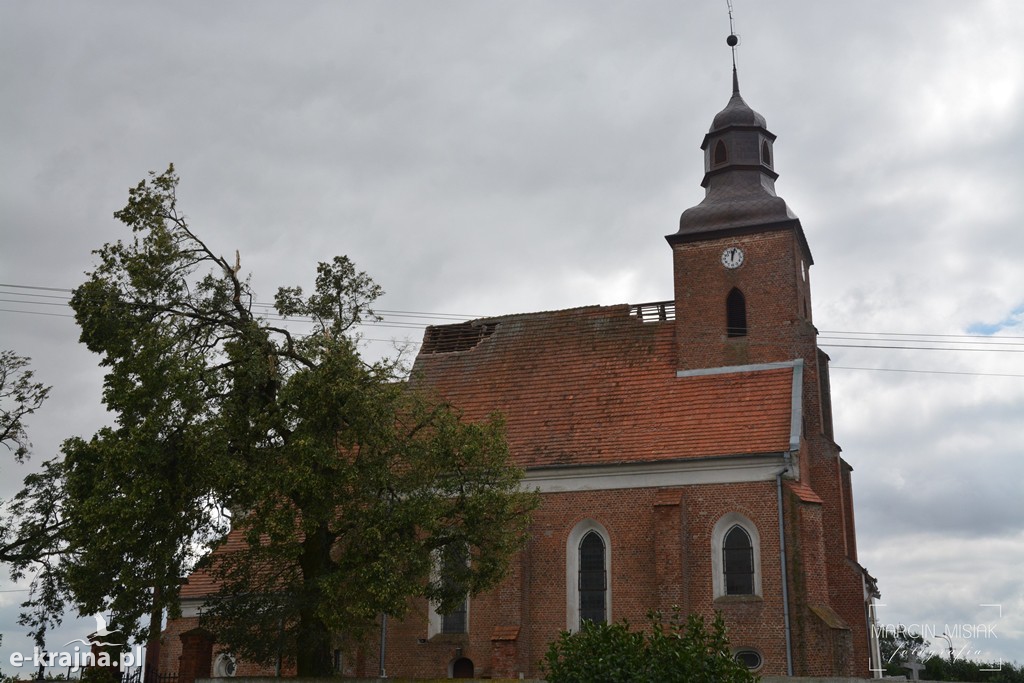 Ogromne zniszczenia po piątkowej nawałnicy