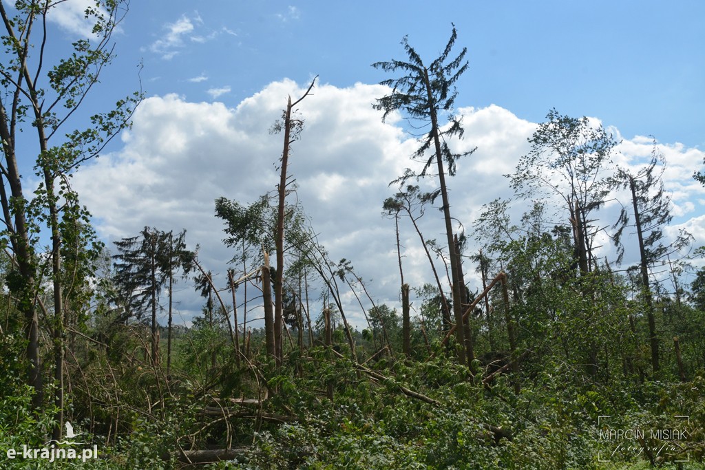 Trzeci dzień walki ze skutkami nawałnicy