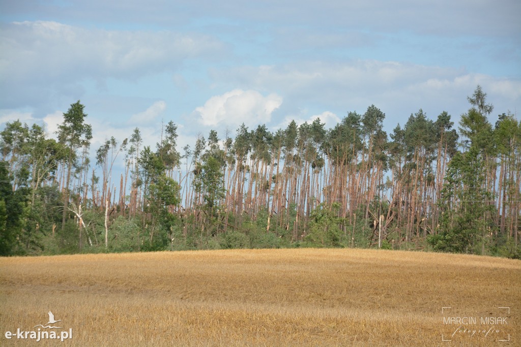 Kolejny dzień walki ze skutkami nawałnicy