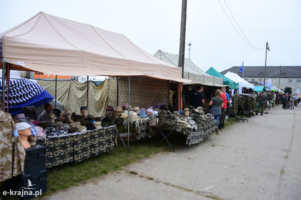 Gąsienice i podkowy w Bornym Sulinowie