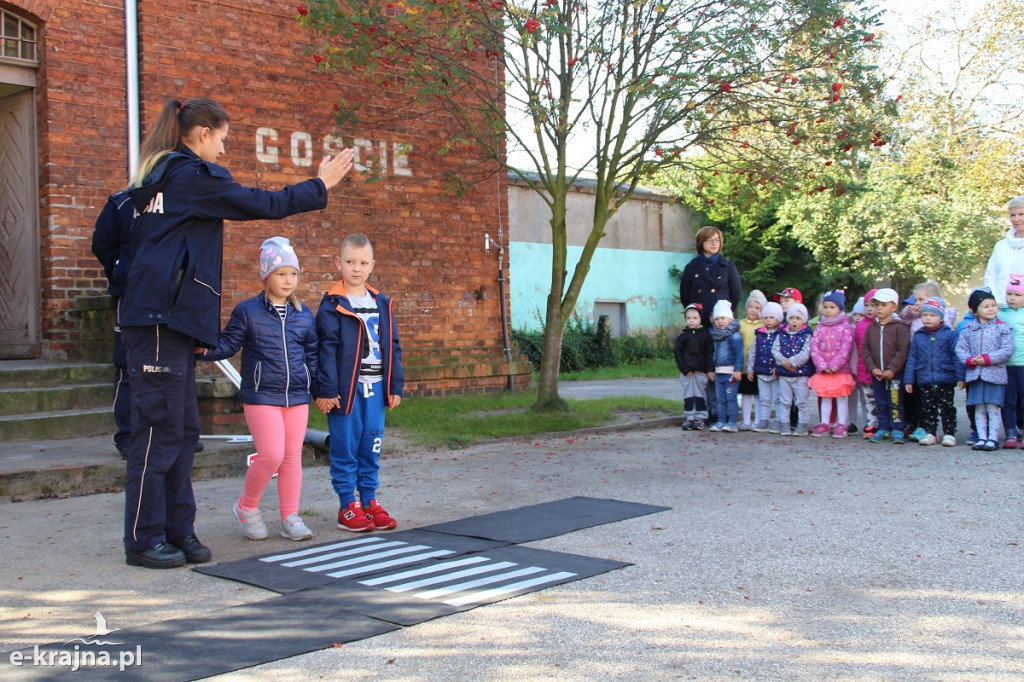 Nakielscy policjanci z wizytą u przedszkolaków