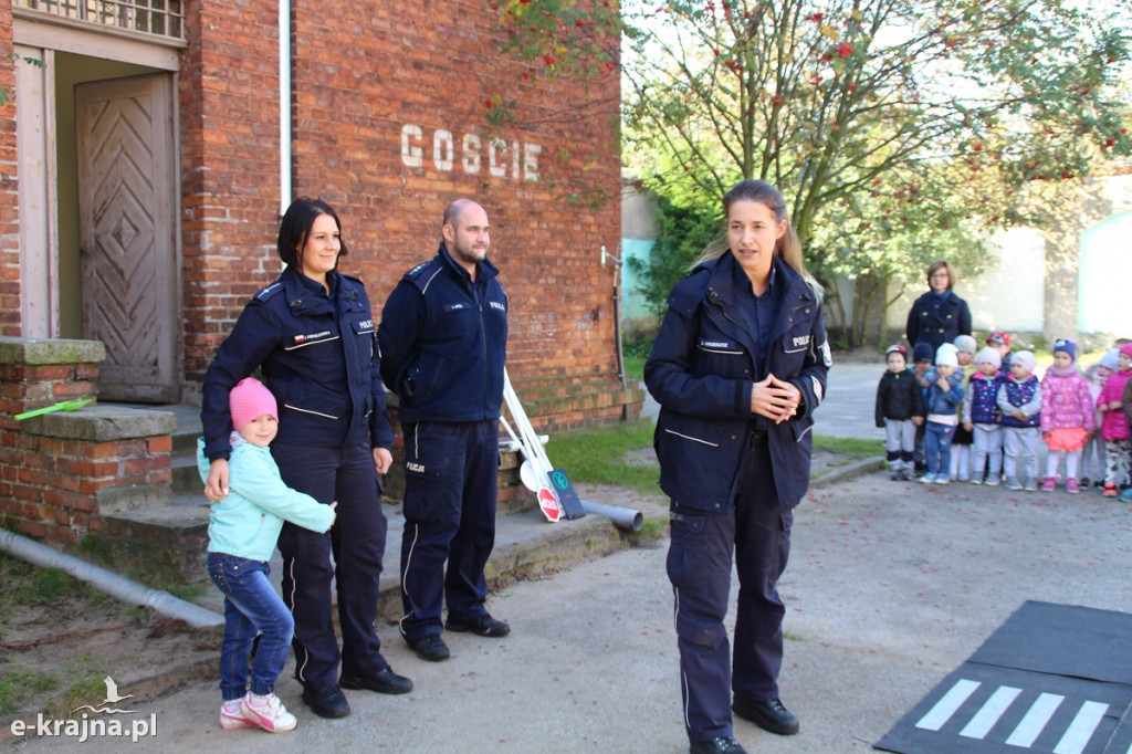 Nakielscy policjanci z wizytą u przedszkolaków