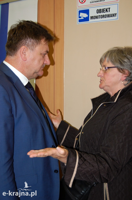 Burzliwe spotkanie z poszkodowanymi przez nawałnicę