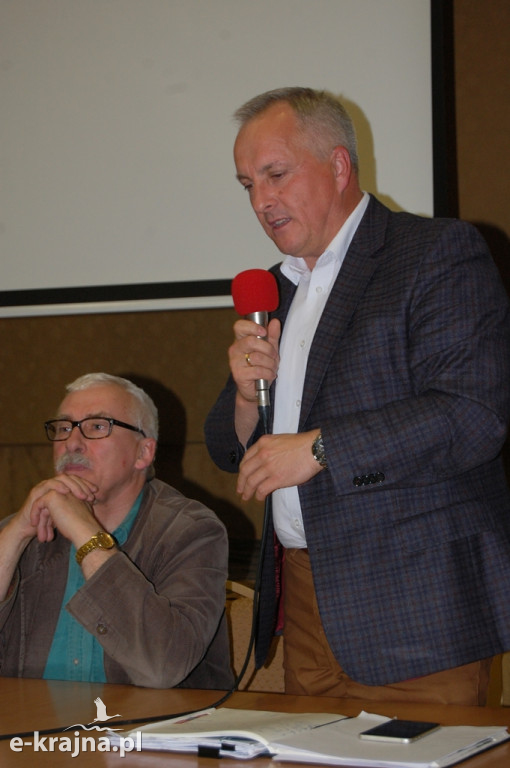 Burzliwe spotkanie z poszkodowanymi przez nawałnicę