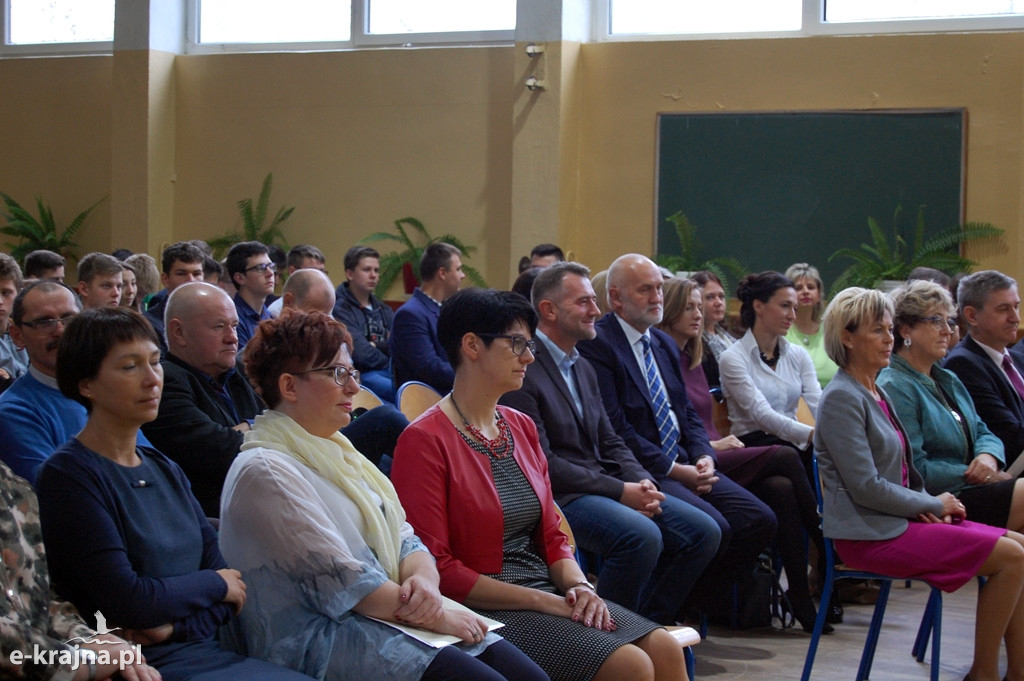 Powiatowy Dzień Edukacji Narodowej w ZSCKR
