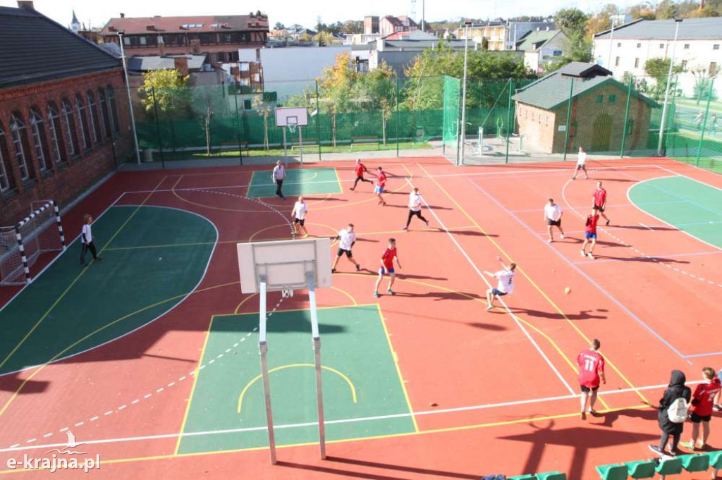 Otwarcie kompleksu przy I LO w Nakle