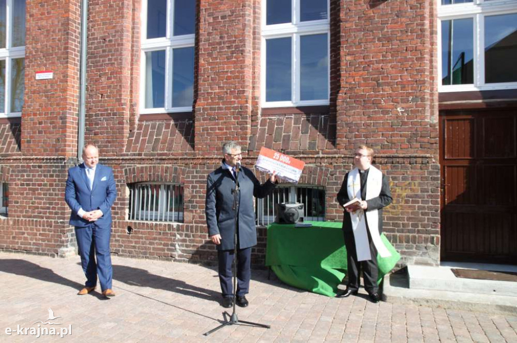 Otwarcie kompleksu przy I LO w Nakle