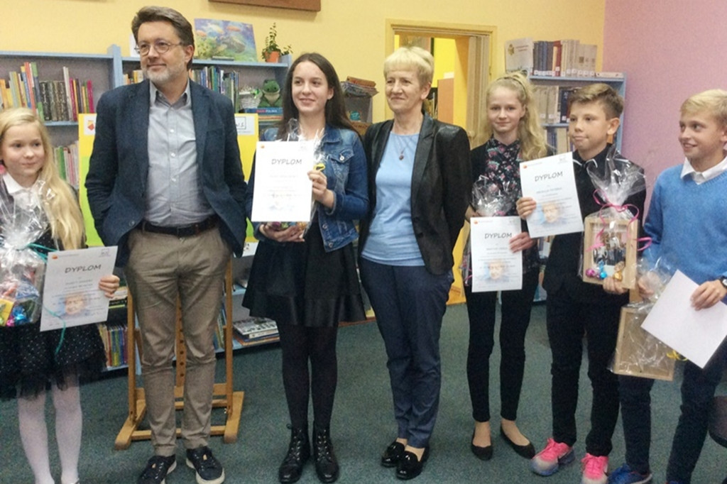 Gościem sępoleńskiej biblioteki był Michał Rusinek