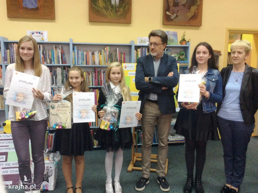 Gościem sępoleńskiej biblioteki był Michał Rusinek