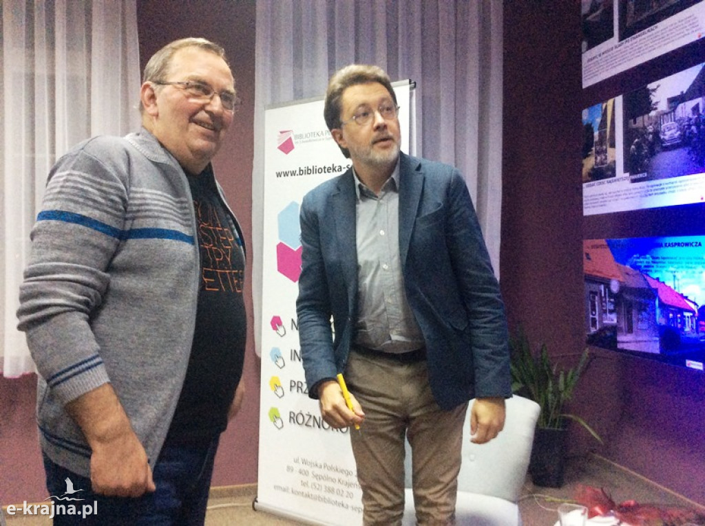 Gościem sępoleńskiej biblioteki był Michał Rusinek