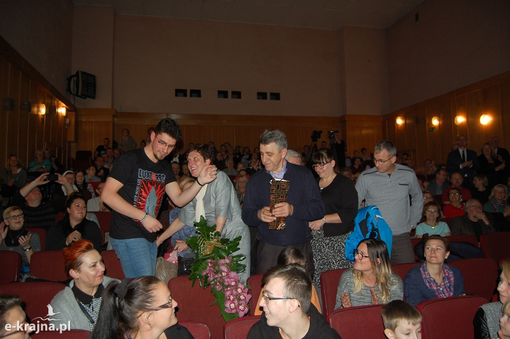 Nasz Bóg jest wielki - Effatha otworzyła serca więcborskiej publiczności