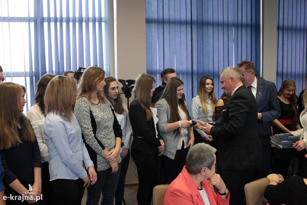 Krajeński Anioł i Iskierka wręczone