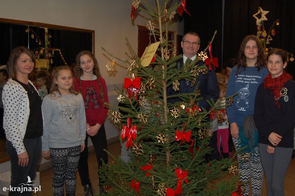 Konkurs na najładniej ubraną choinkę
