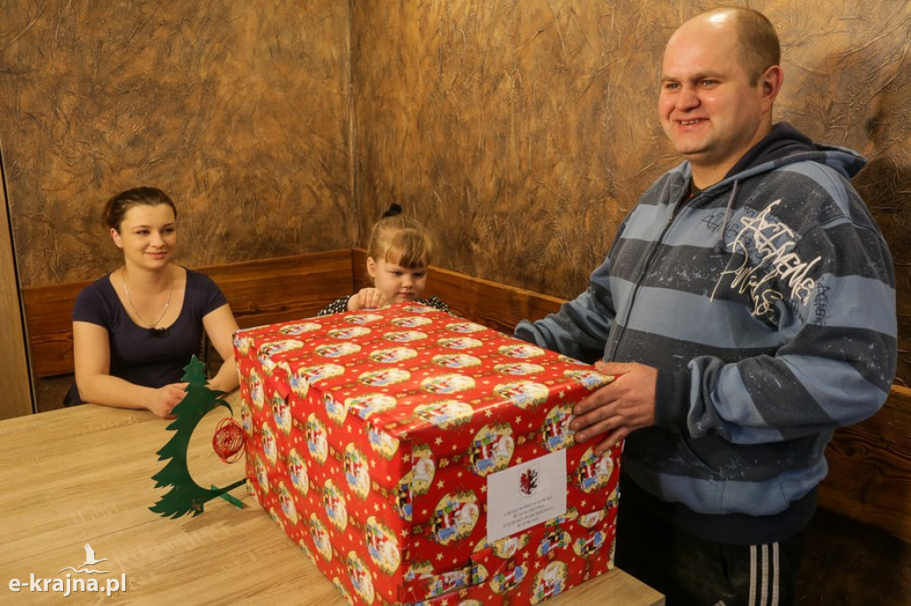 Paczki dla poszkodowanych w sierpniowej nawałnicy