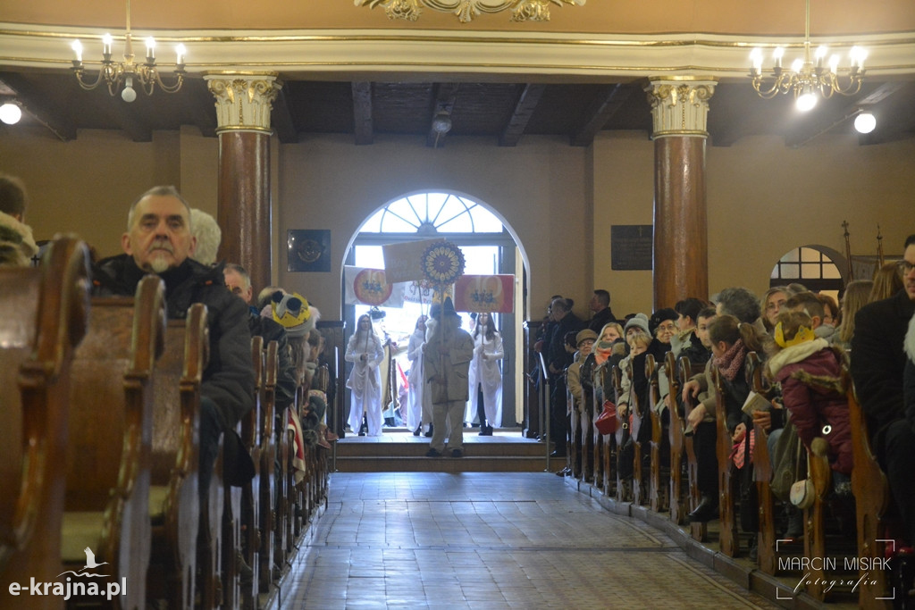 Orszak Trzech Króli przeszedł ulicami Sępólna Krajeńskiego