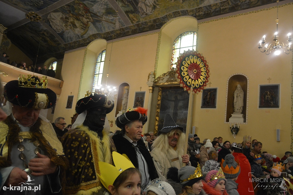 Orszak Trzech Króli przeszedł ulicami Sępólna Krajeńskiego