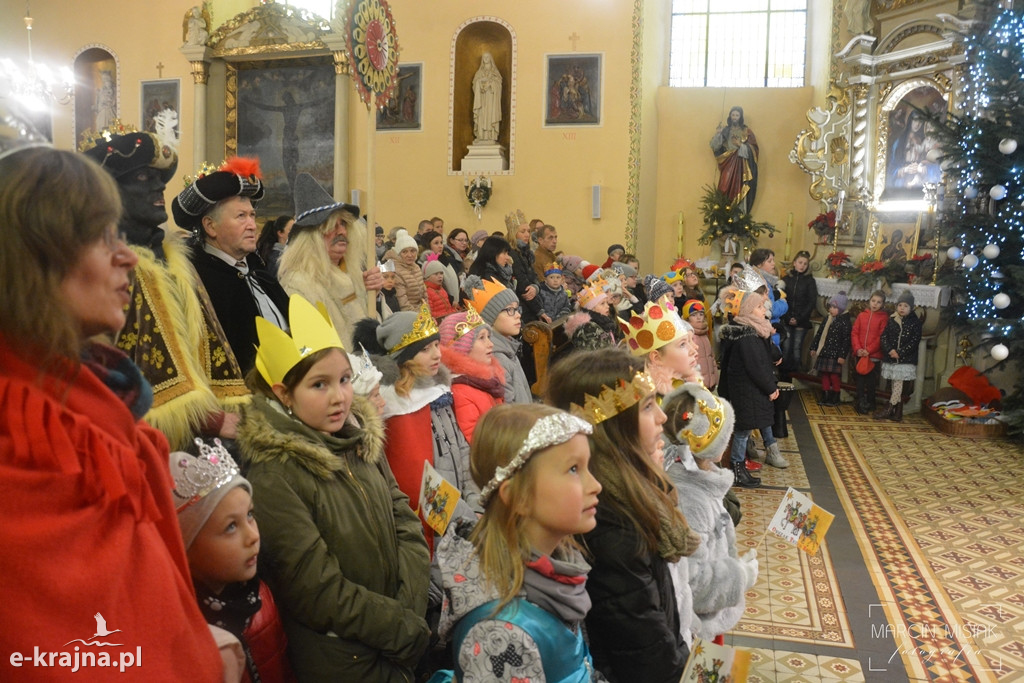 Orszak Trzech Króli przeszedł ulicami Sępólna Krajeńskiego