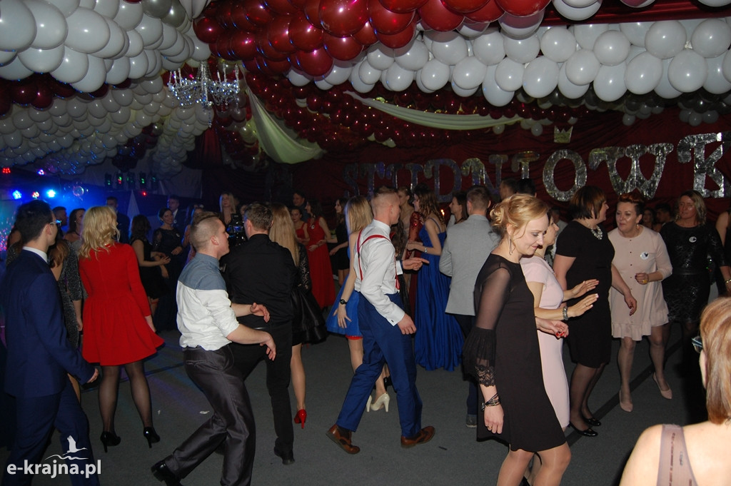 Studniówka 2018 LO w Więcborku - foto cz. 1