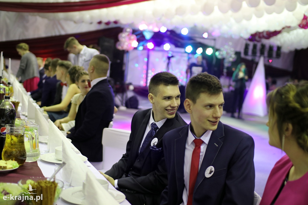 Studniówka 2018 LO w Więcborku - foto cz. 2