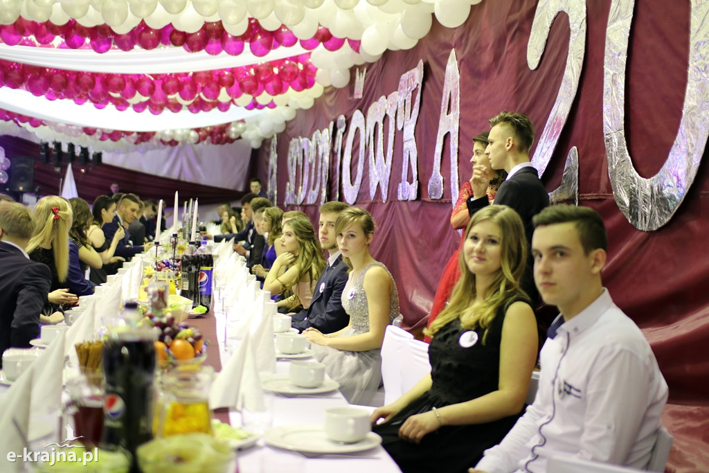 Studniówka 2018 LO w Więcborku - foto cz. 2