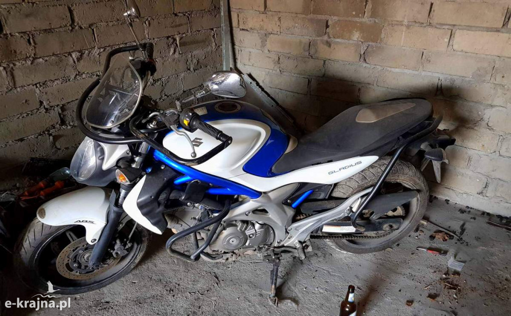 Nielegalny tytoń i skradzione motocykle