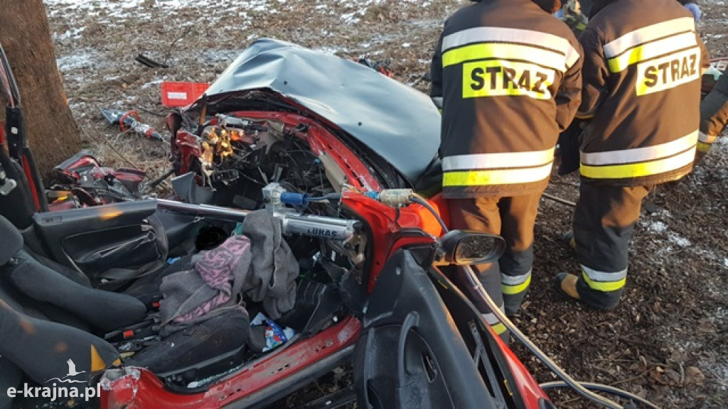 Groźny wypadek na DW nr 188 w pobliżu Lipki