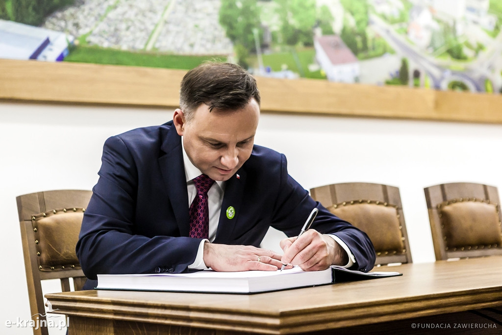 Prezydent RP Andrzej Duda spotkał się z wolontariuszami