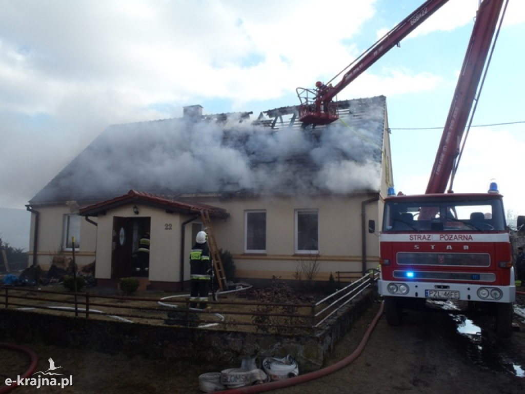 Pożar budynku mieszkalnego w Czernicach