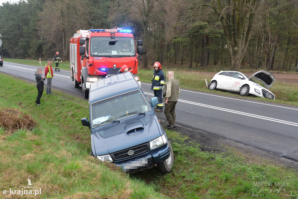 Kolizja na DK-25 w Piasecznie koło Sępólna Krajeńskiego