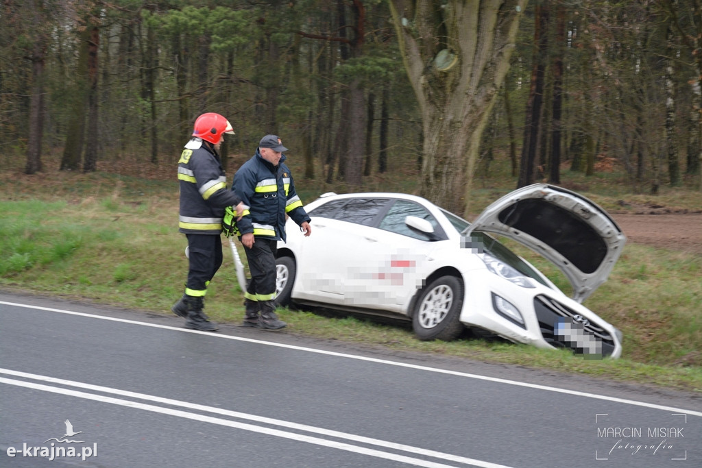 Kolizja na DK-25 w Piasecznie koło Sępólna Krajeńskiego