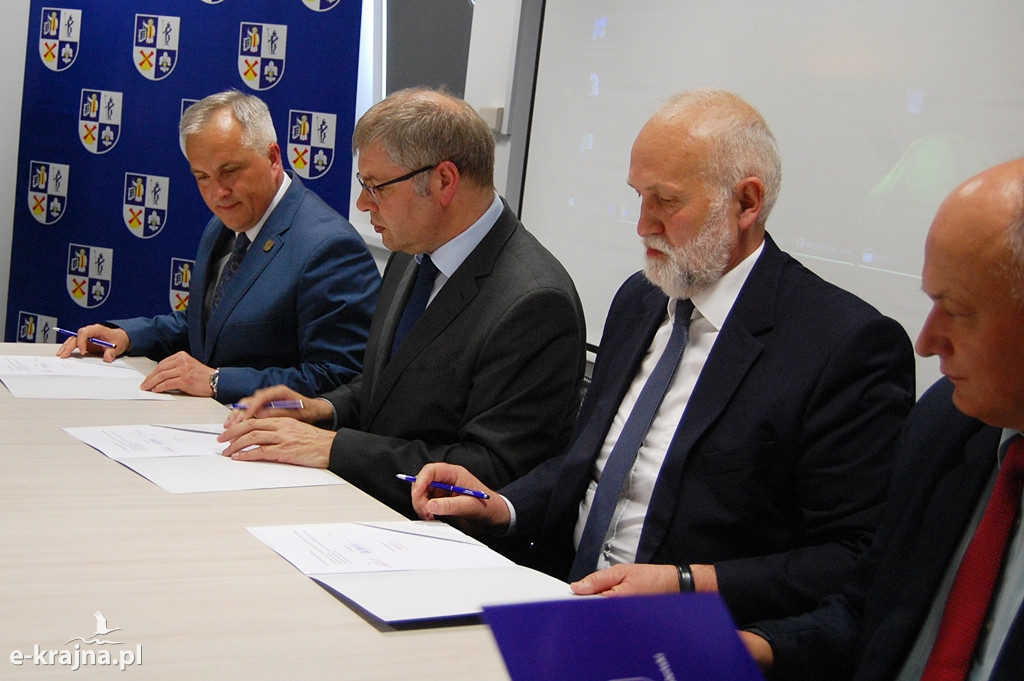 Umowa o współpracy Eggersmann, UTP i ZSP