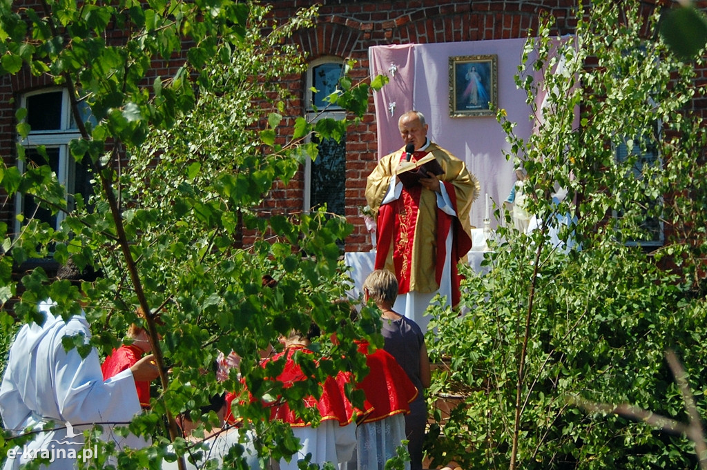 Święto Ciała i Krwi Pańskiej - procesja w Wielowiczu