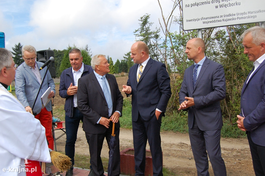 Oficjalne otwarcie ronda w Więcborku