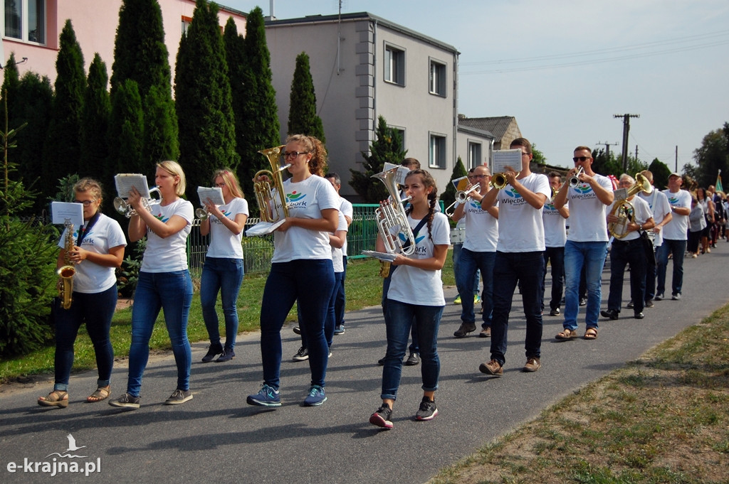 Dożynki Gminno-Parafialne w Zabartowie