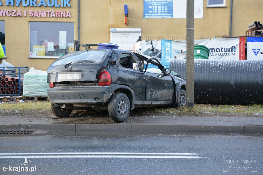 Zderzenie czołowe pojazdów na Chojnickiej