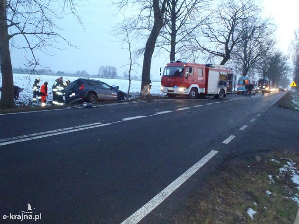 Wypadek dwóch pojazdów osobowych