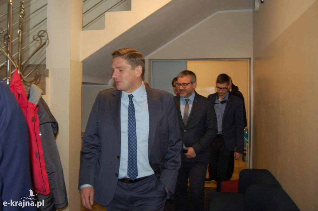 Wojewoda Mikołaj Bogdanowicz odwiedził powiat sępoleński