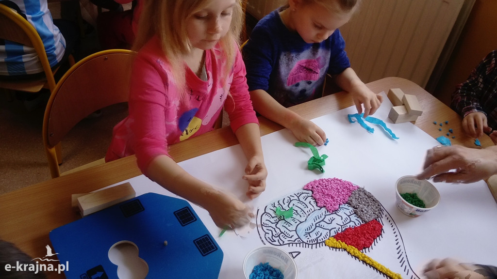 Światowy Tydzień Mózgu - akcja edukacyjna w Bajce